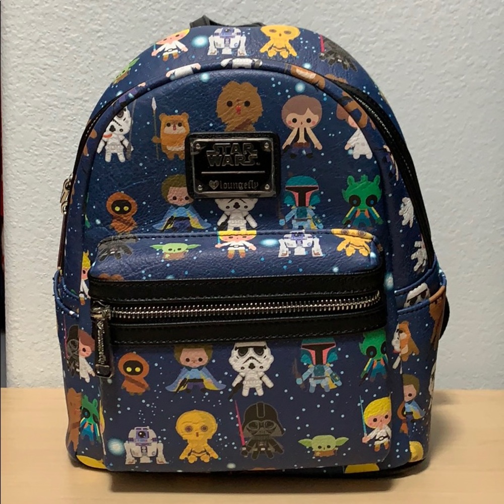 NEW!!! STAR WARS LOUNGEFLY MINI BACKPACK